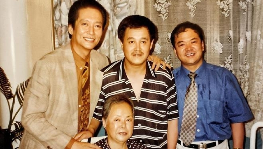 金价狂飙有金店称每天都要调价,7777788888精准管家婆香港,完美答案解释落实_高清版V9.97